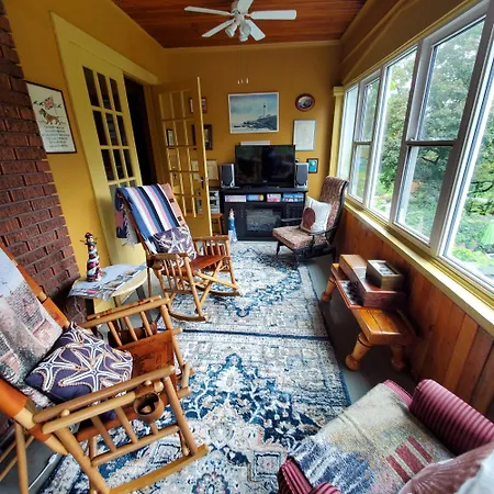 Avonview Manor-2